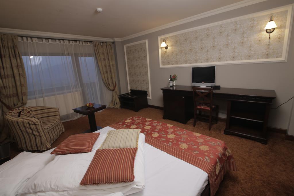 Nobillis - Carpathian Residence Пештера Экстерьер фото